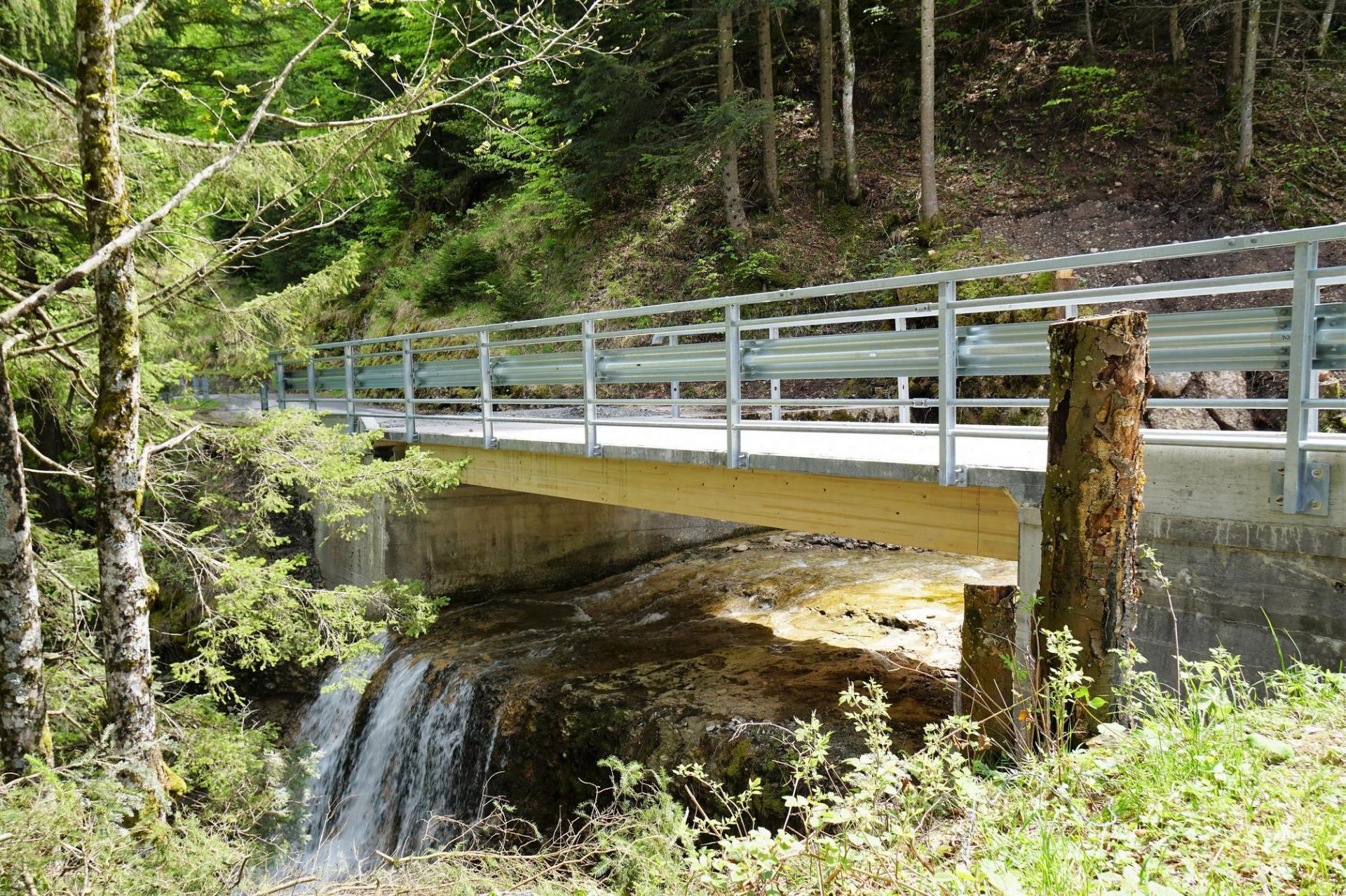 Fertig Frutli Brücke 
